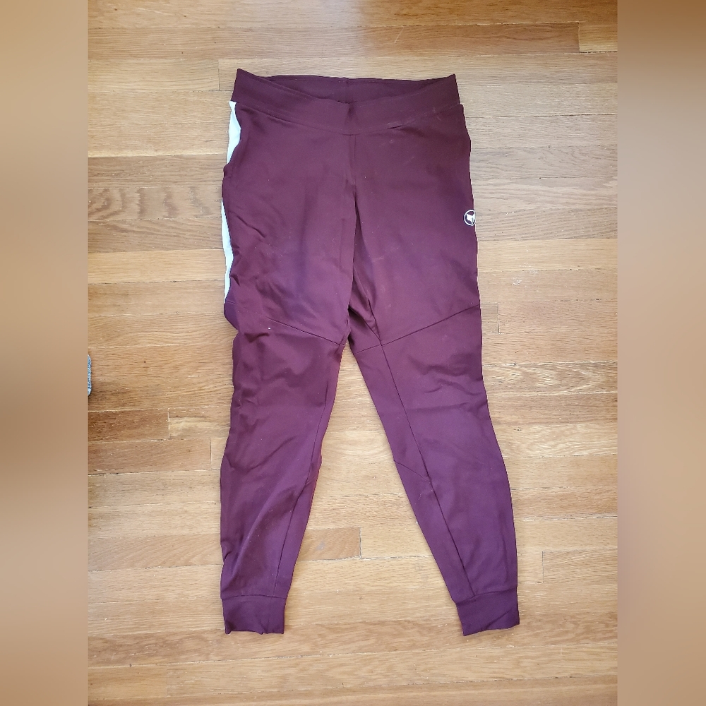Alpha Forward Jogger